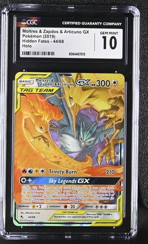 [CGC 10] 2019 POKEMON ENGLISH HIDDEN FATE TAG TEAM MOLTRES & ZAPDOS & ARTICUNO GX #44 HOLO